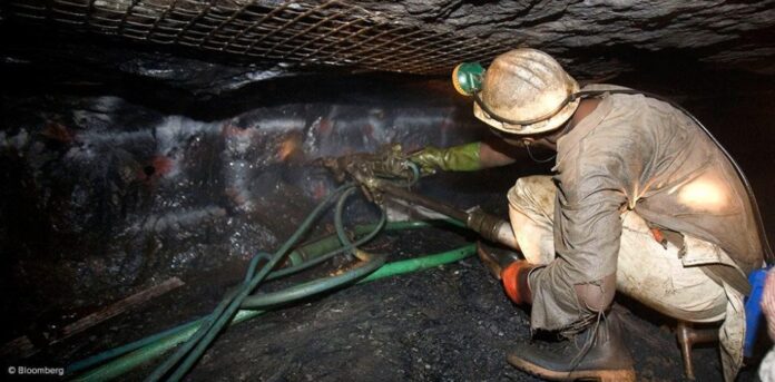 NUM deputy president Vilakazi takes on boss Dan Balepile for top post