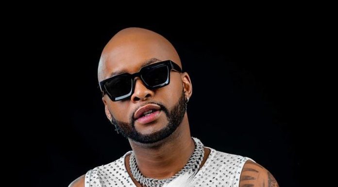 Vusi Nova