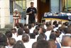 Steven Jackson talking to kids