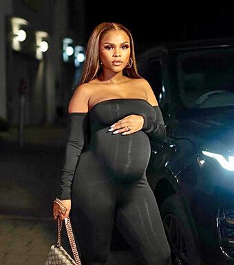 Khanya’s bump bumps aunty Shwa the wrong way