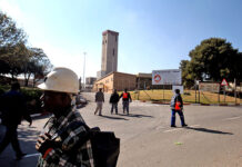 Imagine earning R500 000 a day! 