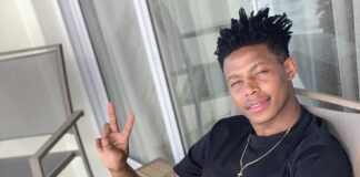 Putting good looks, not ball skills, to work 