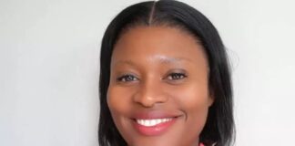 Zinzi Nsele