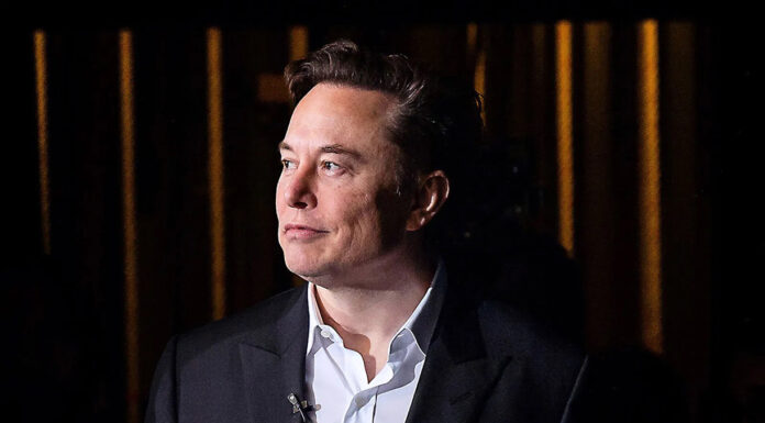 ATM slams illegal operation of Elon Musk's Starlink in SA