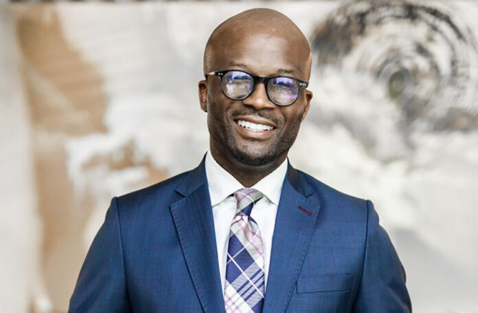 Old toppies must keep to their lane! 