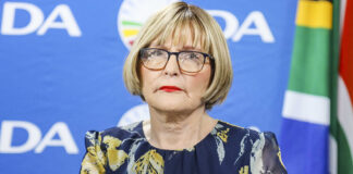 DA leader Steenhuisen bloodies Zille camp’s nose in Fedex