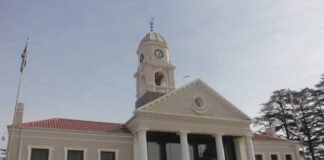 Municipal official probed for 'awarding tenders to wife's company'
