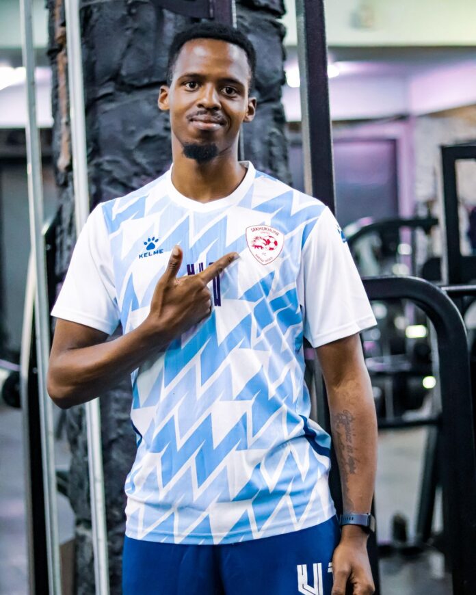Sekhukhune bolsters defence by recalling Makhubo from loan