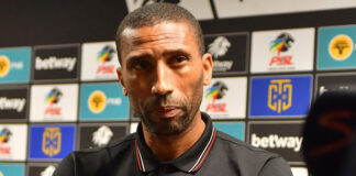 Pirates coach under pressure from irate fans
