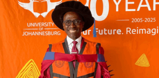 Malusi Gigaba graduates