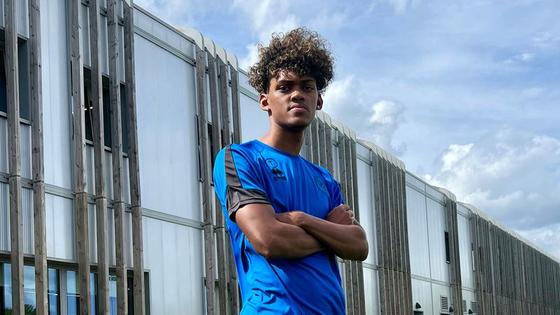 Tylon Smith signs for EFL side QPR