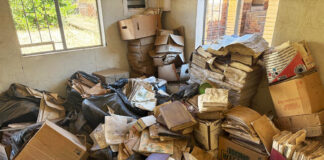 Police dump building, leave dockets on the floor 