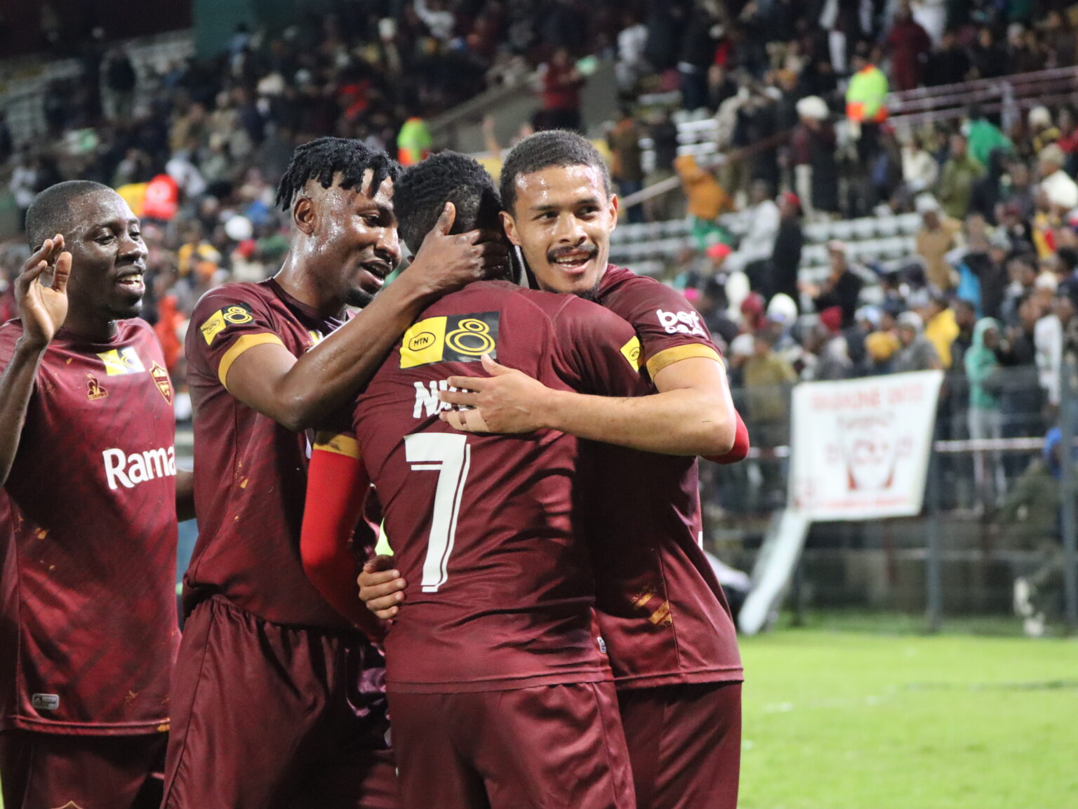 Stellie's warning to Pirates