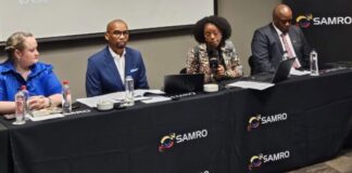 Samro CEO Annabell Lebethe flanked by the outgoing chairperson Nicholas Maweni and the deputy chairperson of the collecting society Sisa Mayekiso