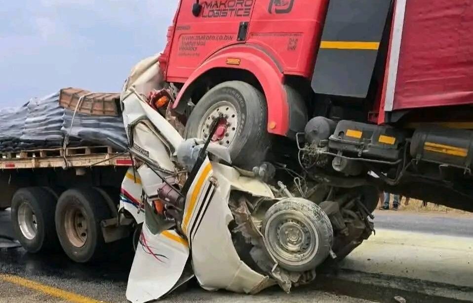 Deadly Limpopo accident claims 12 lives