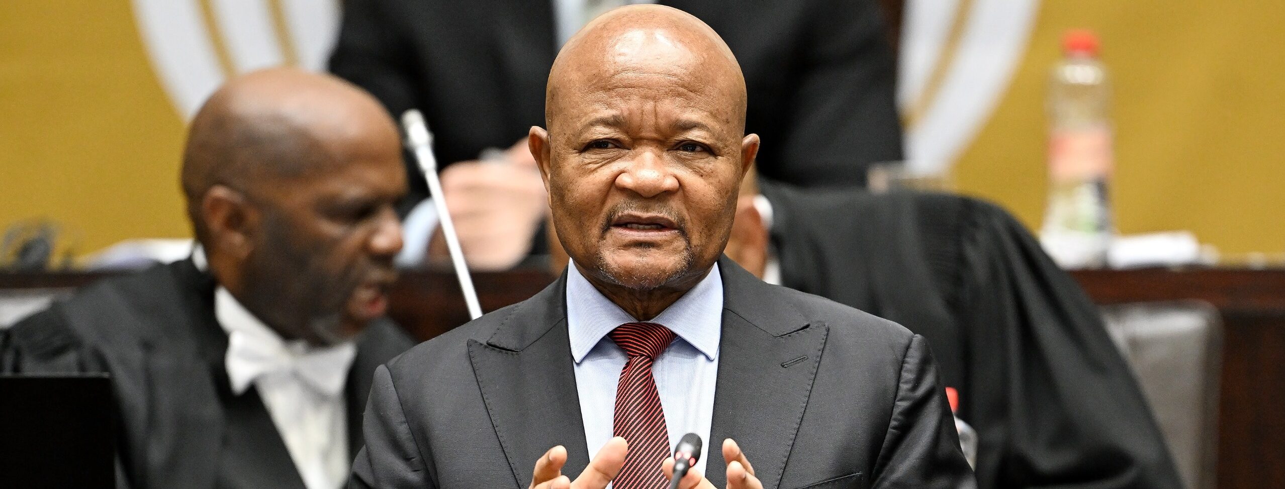 Mchunu hands over devices to police