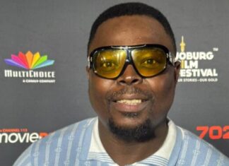 Siyabonga Shibe plays Enoch Sithole in Zamo Mkhwanazi’s "Laundry-Uhlanjulolo