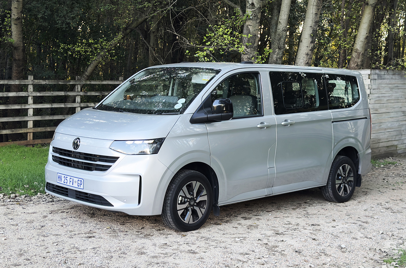 The battle of the people carriers: VW Transporter versus Ford Tourneo