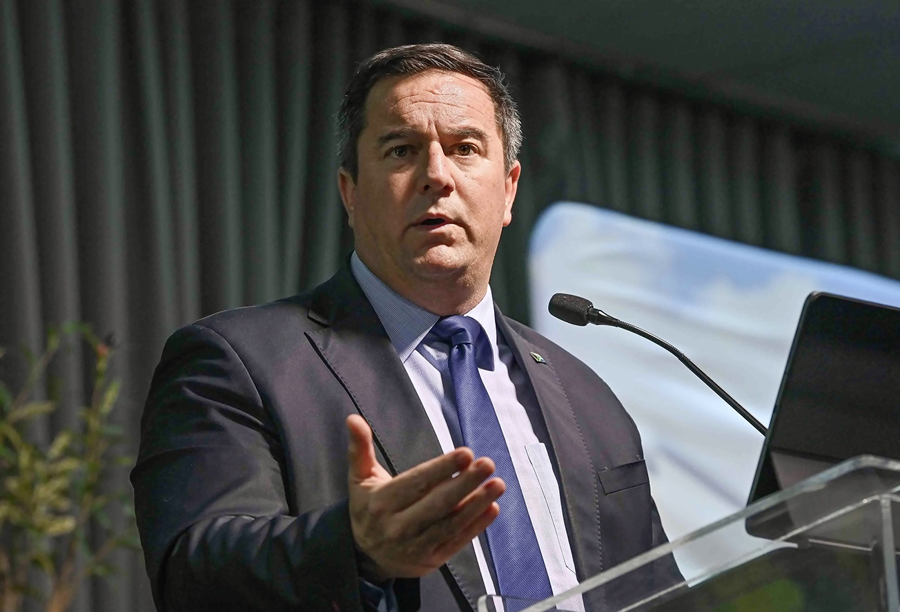 Steenhuisen bombshell: ANC wants Tony Leon investigated