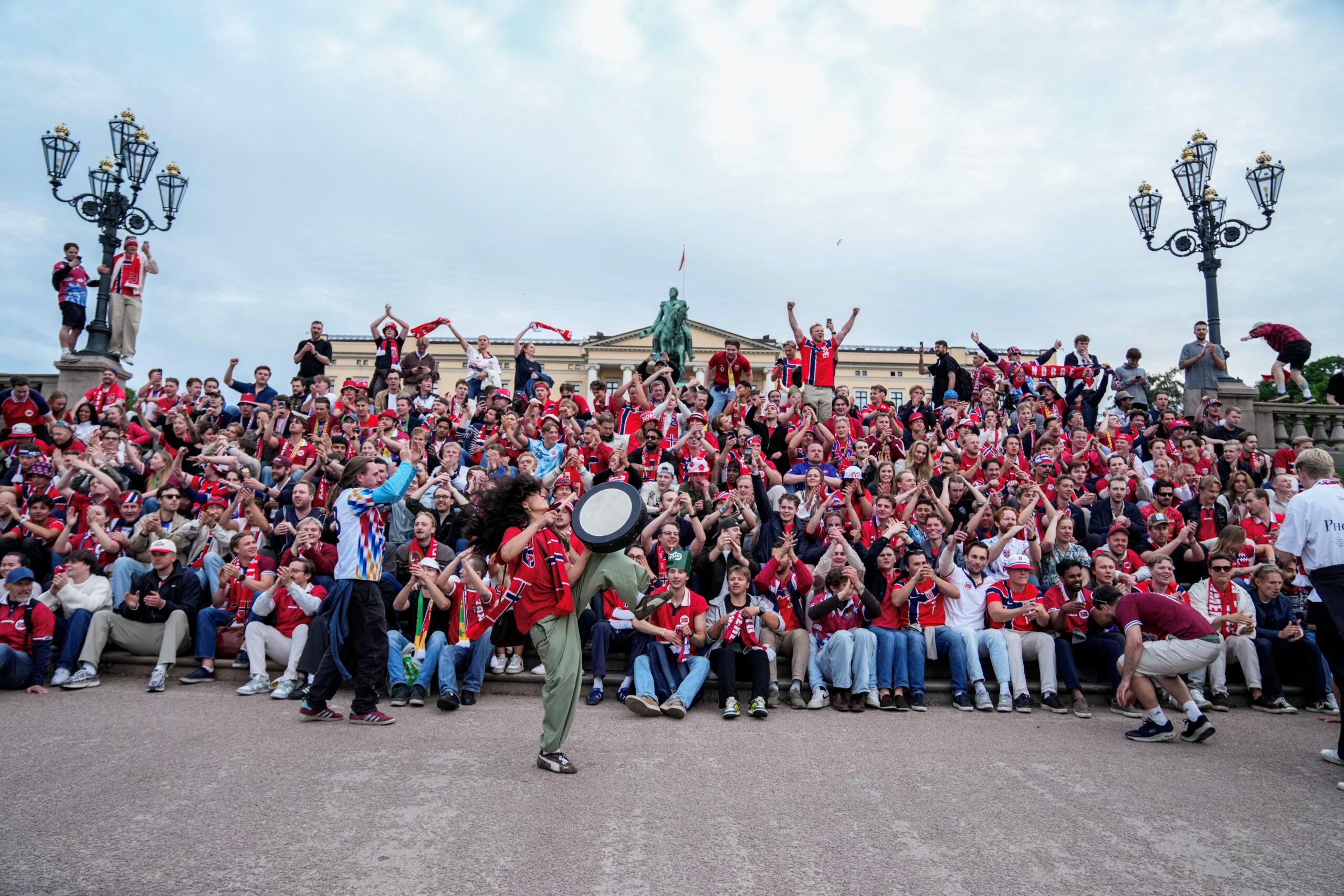 Fans rouse King with dawn World Cup festivities in Norway