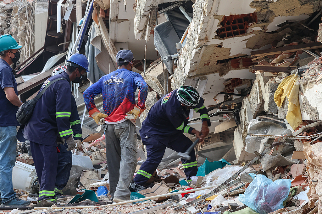 Venezuela quakes death toll rises to over 2.2K over score injured