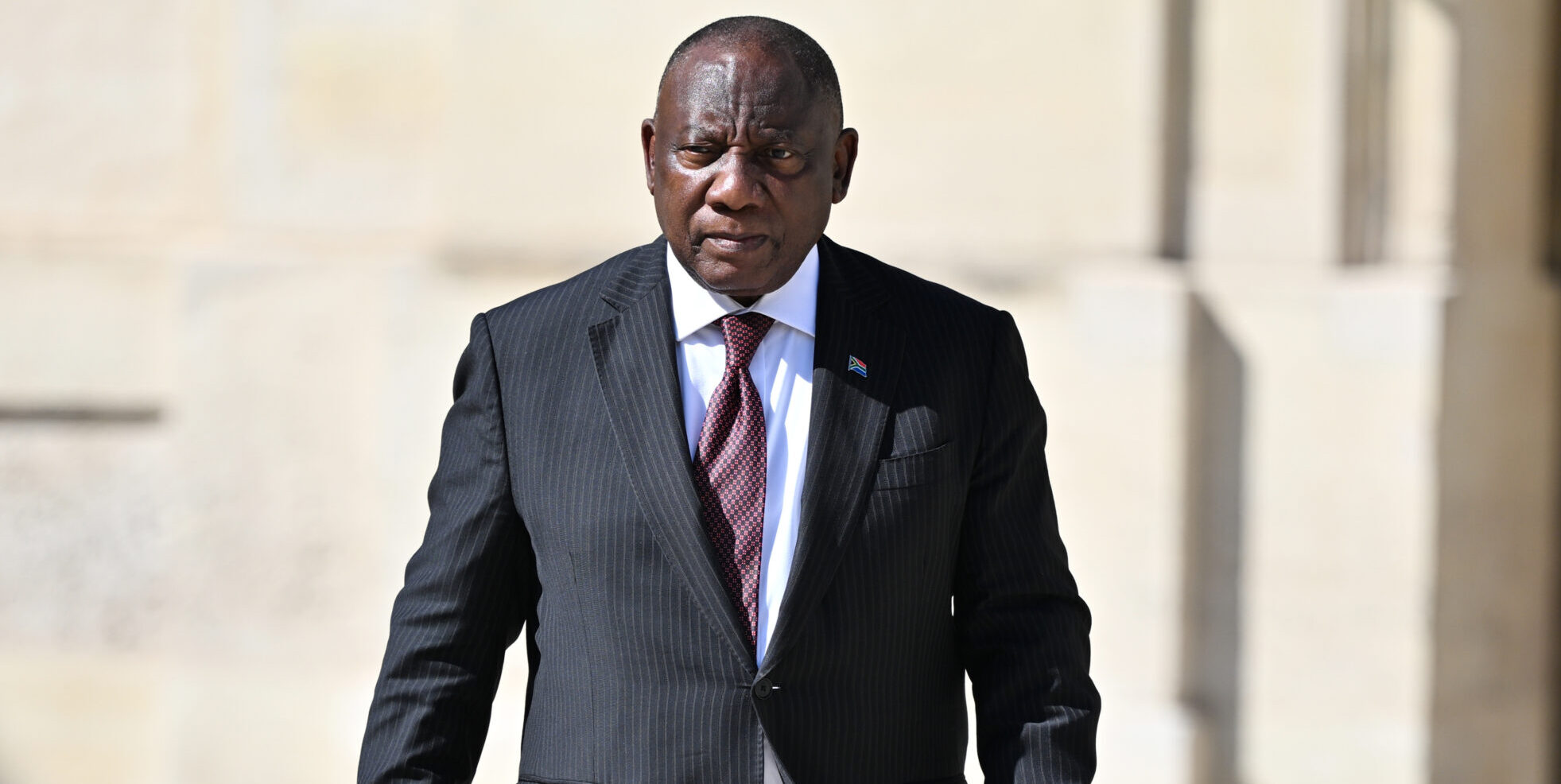 Cyril ramaphosa walking on the runway