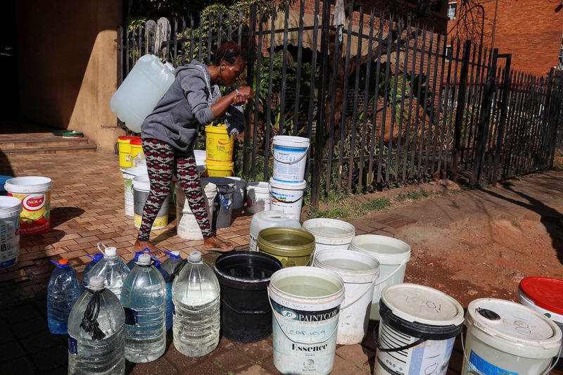 Joburg’s water crisis angers voters, drives rich off-grid