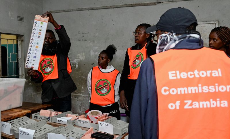 Zambia suspends vote count due to violence after presidential poll