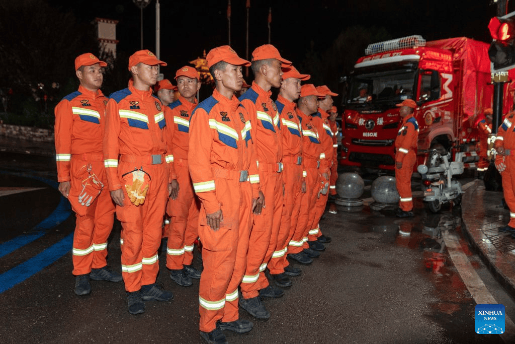 Rescuers rush to mudslide-hit border port in southwest China’s Xizang