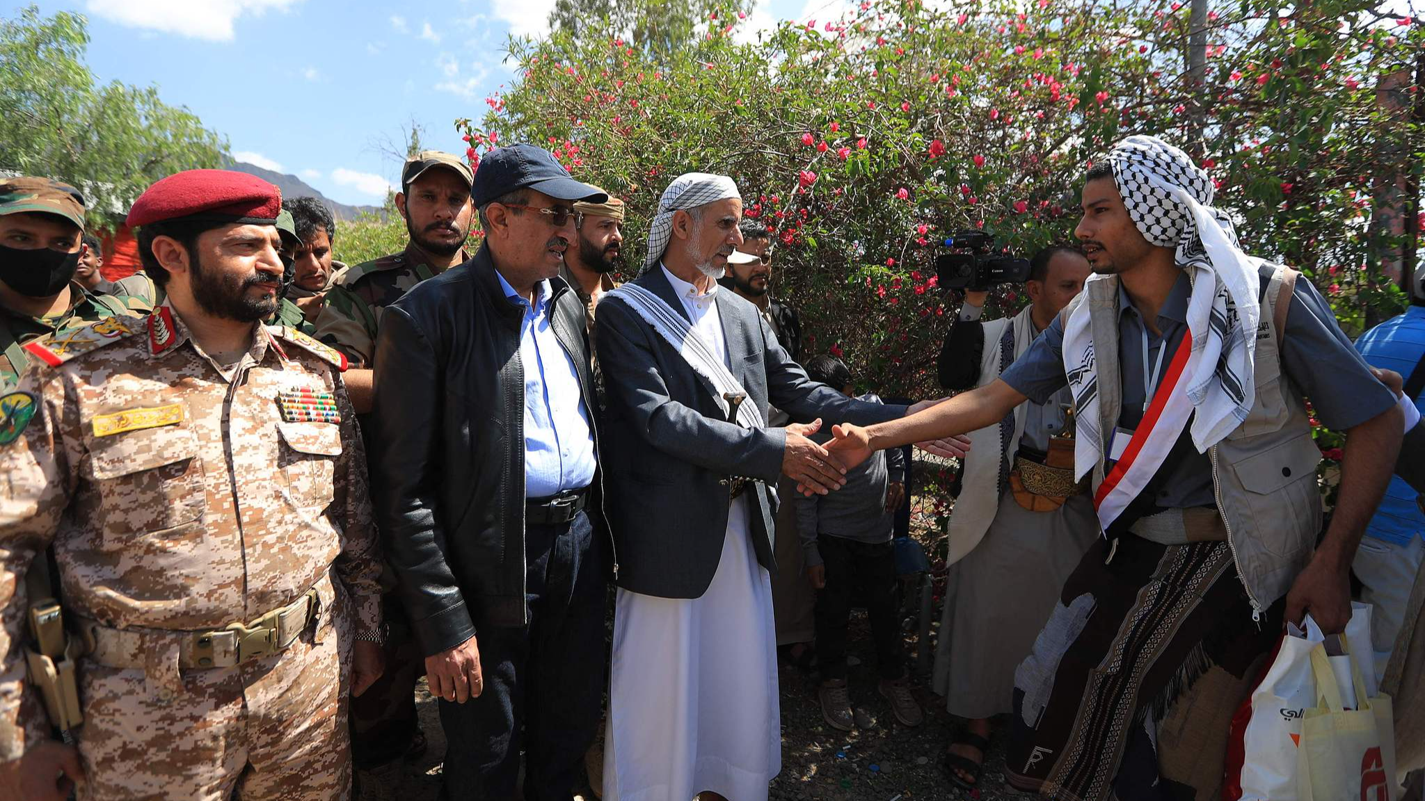 210 prisoners freed after capture of port city, Houthis say